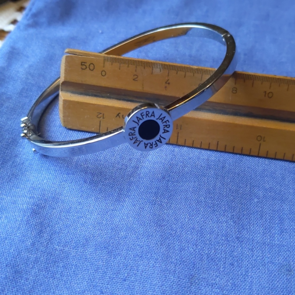 Jafra bracelet